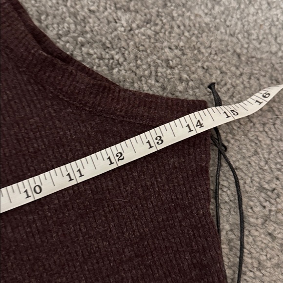 Bailey Ribbed Tank - Picture 13 of 15